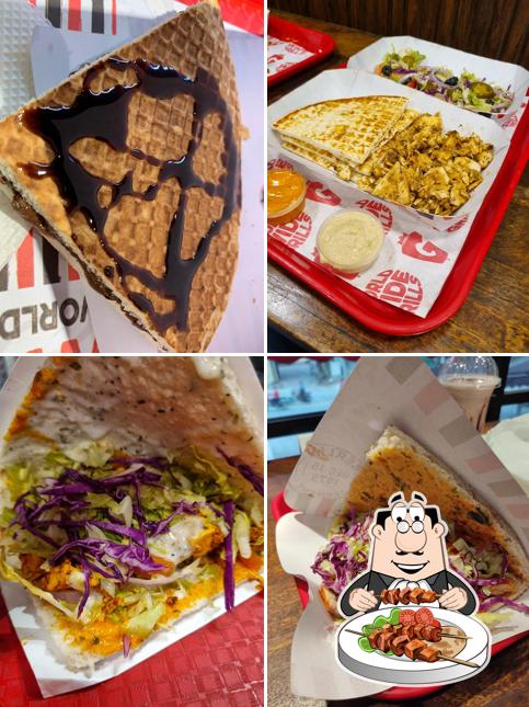 Food at GRILLYS