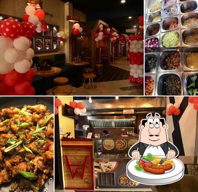 Food at Hunger Wings The Multi Cuisine Restaurant Best Cafe in Agra Best Family restaurant in Agra