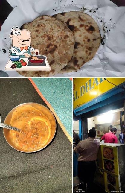 Chicken curry at Kewal Dhaba
