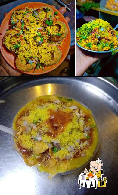 Food at Shree nath panipuri senter