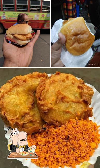 Food at Bhau Vada Pav