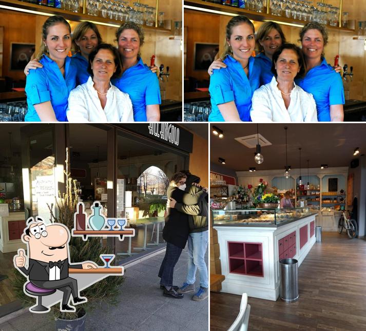 La foto della interni e bancone da bar di All'Angolo