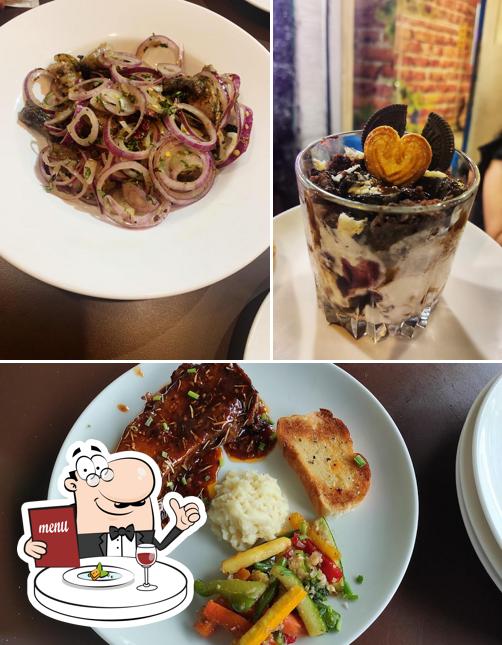 Meals at Café Porkotini