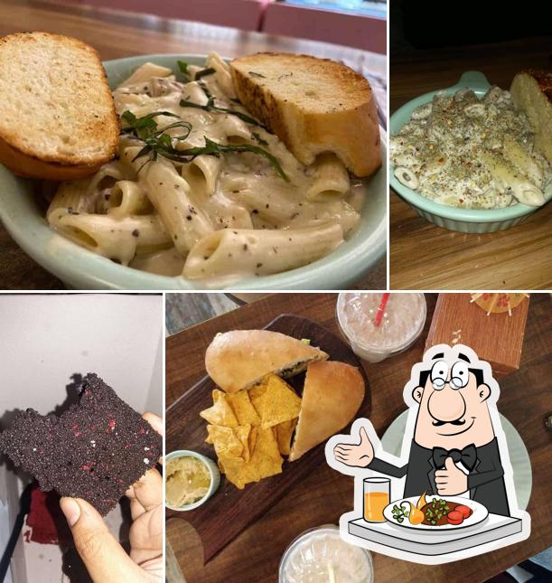 Meals at Cake Bake Shake