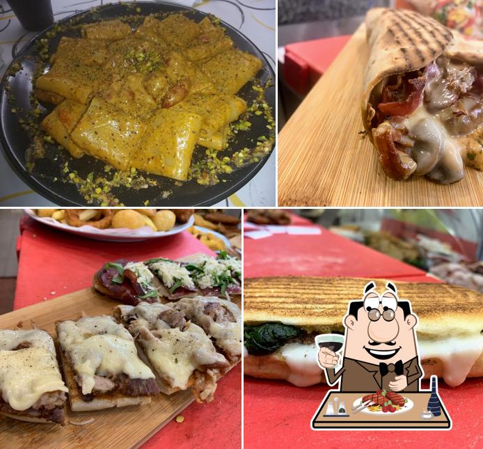 Scegli i piatti di carne a Panineria del Viale da Johnny