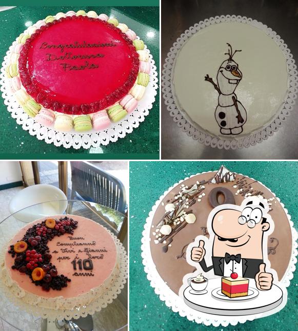 Gelateria Manzoni serve un'ampia varietà di dolci