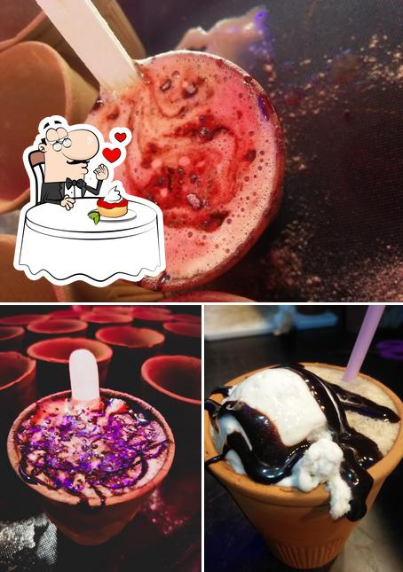 Chai Sutta Bar Itarsi offers a number of sweet dishes