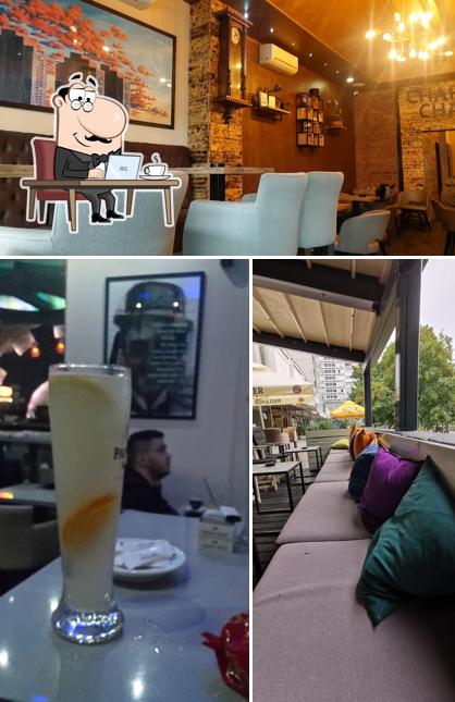 Gli interni di Cafe Charlie Chaplin
