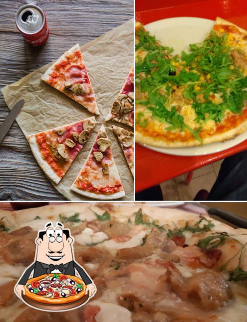 Ordina una pizza a Pizza Scooter Coffee & More