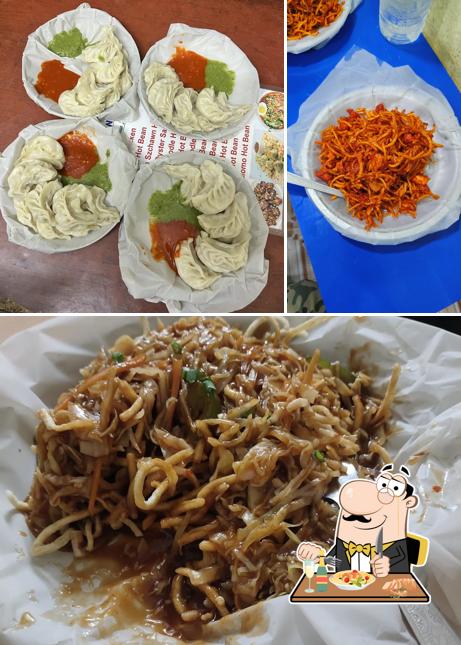Pad thai at Evergreen Momo Shop