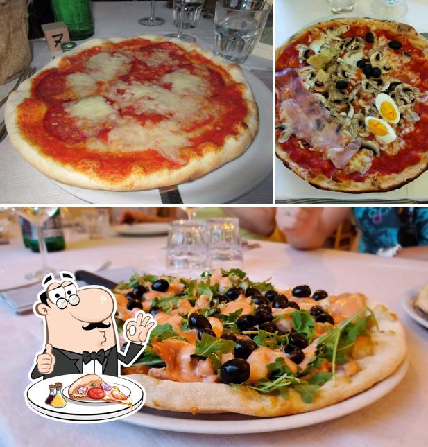 A Il Caratello Trevignano Romano, puoi ordinare una bella pizza