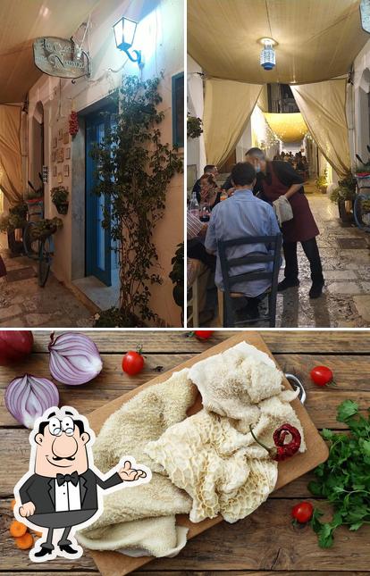 Dai un’occhiata alla immagine che mostra la interni e cibo di La Cucina della Nonna