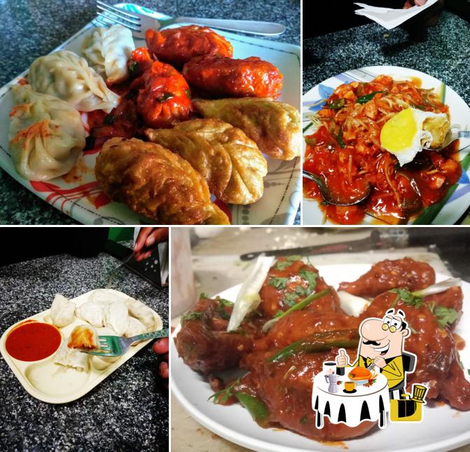 Meals at Momo N' Café