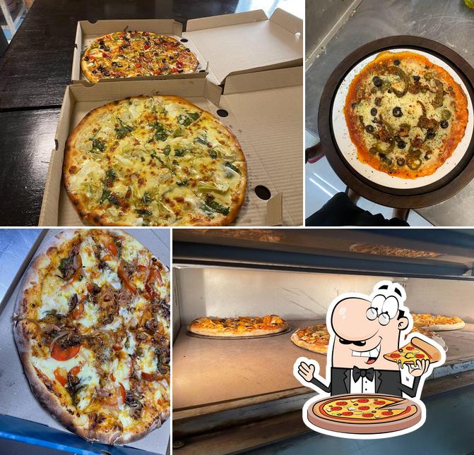 At LINA’S BRICKOVEN NEWYORK PIZZA, CHENNAI, you can enjoy pizza