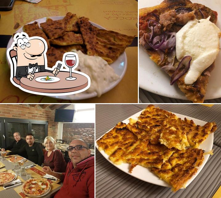 Cibo al LA ROCCA farinata e vino