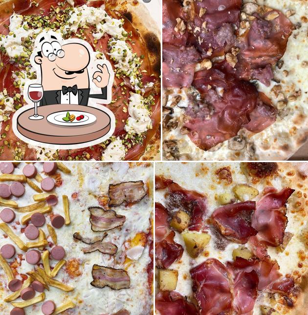 Platti al Pizzeria dell'Angolo