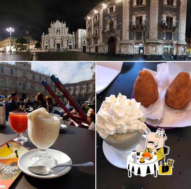 La foto della cibo e esterno di Caffè dell'Università