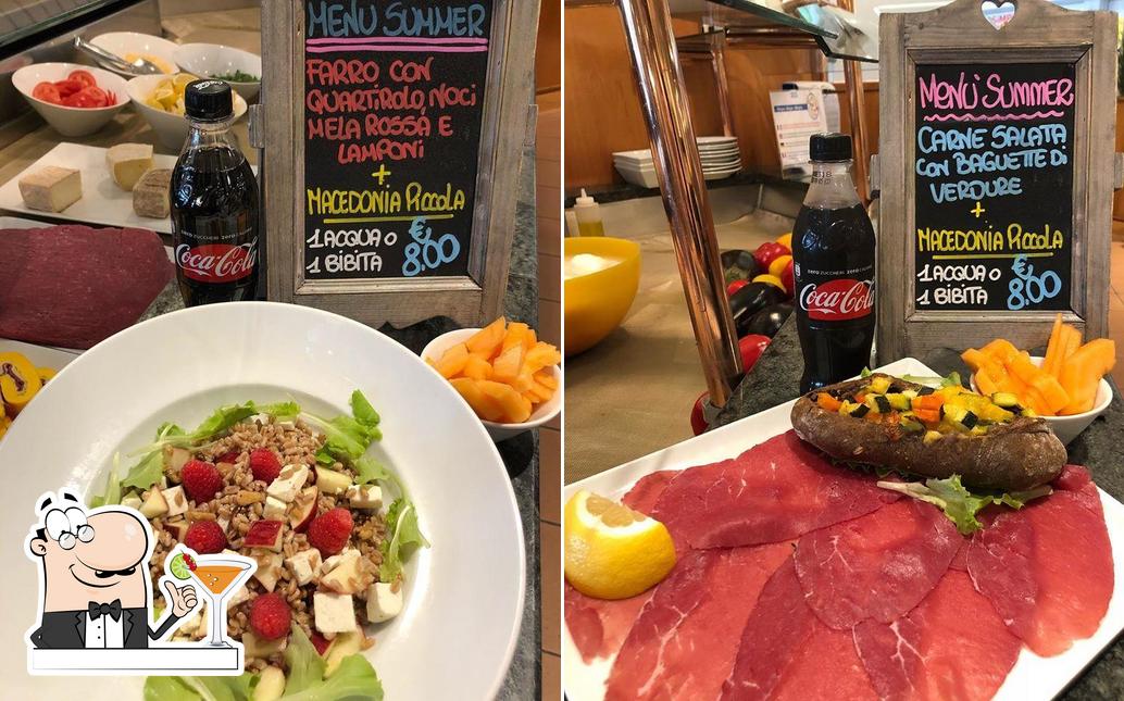 Prova un drink dal menu