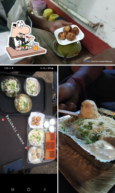 Meals at Uncle's Momos On Food Truck