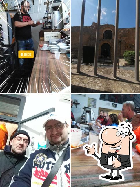 Vedi la foto di Caffè Porta Napoli