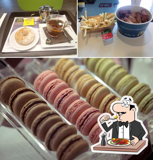 Platti al McDonald's Bologna Via Larga