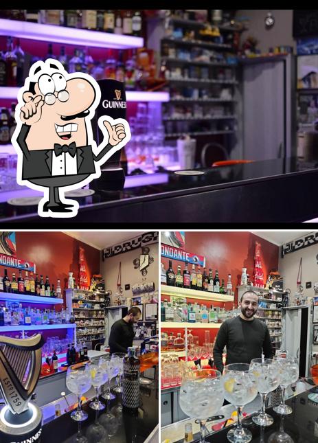 La interni e esterno del ristorante