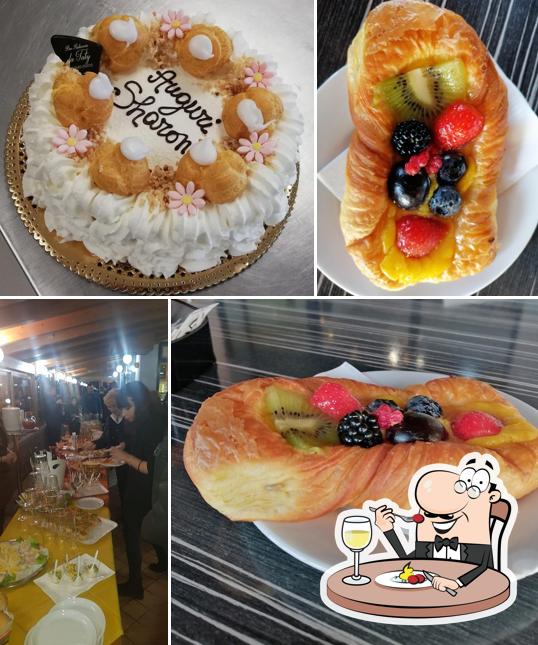 Platti al Bar Pasticceria E Gelateria Da Taty