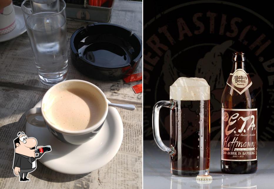 Goditi un drink a Florida bar