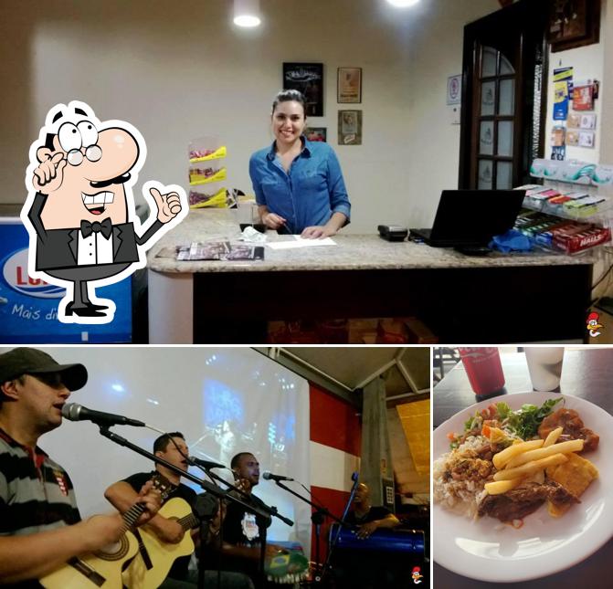 O Frango e Rango Restaurante e Bar se destaca pelo interior e comida