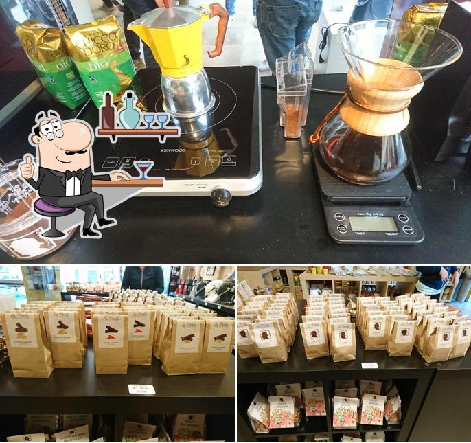 Dai un'occhiata agli interni di Il Mercante di Caffè