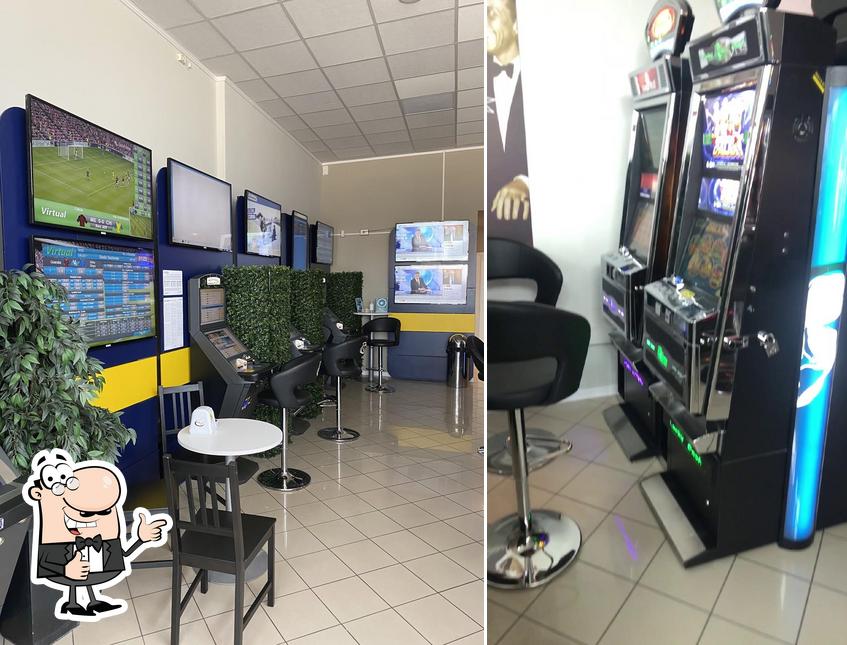 Vedi la foto di Terrybell Slot e VLT