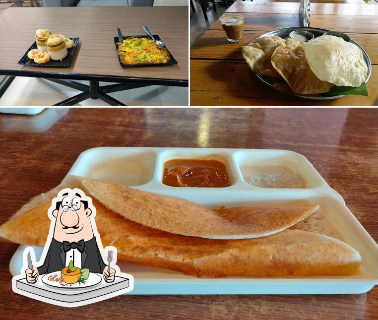 Meals at Cafe County