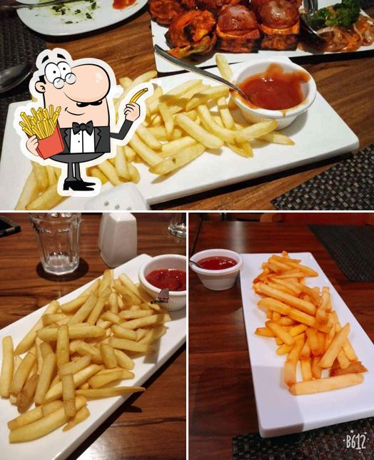 At Peep Kitchen you can enjoy finger chips