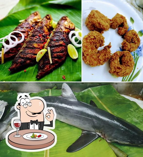 Food at Fins & Slice, Fish Mart and Restaurant