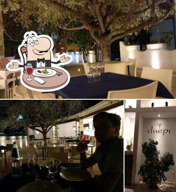 Duepi si caratterizza per la tavolo da pranzo e interni