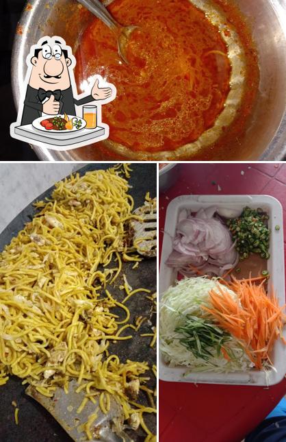 Food at Momos point