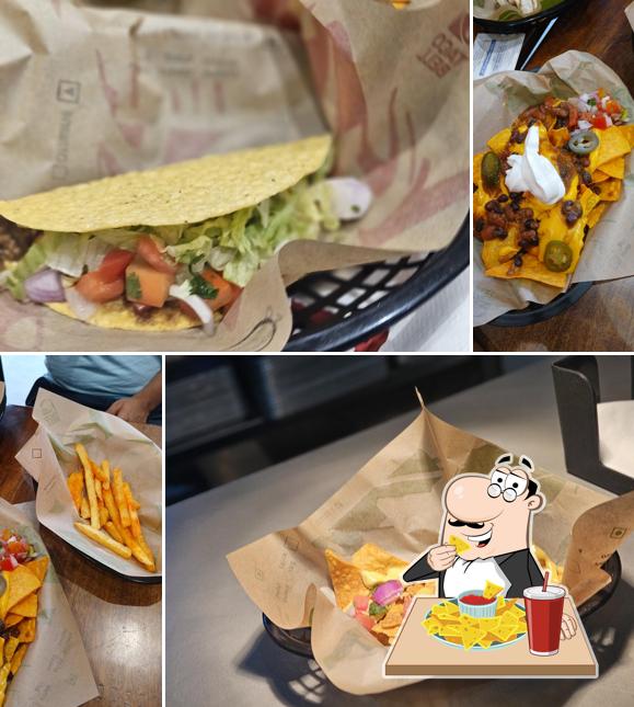 Nachos at Taco Bell