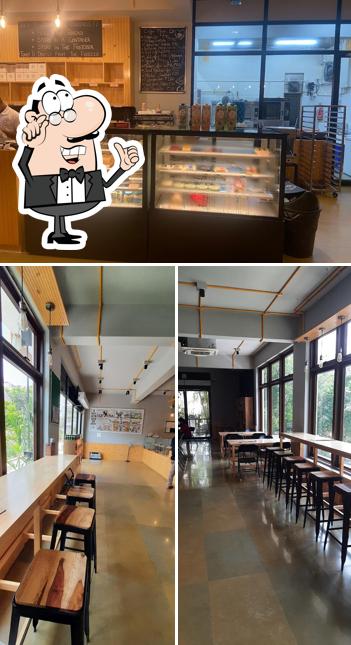 Among various things one can find interior and food at Old Madras Baking Company (Jubile Hills)