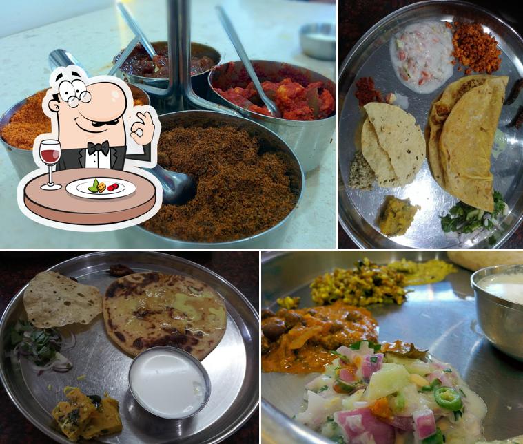 Meals at Basweshwar Khanavali