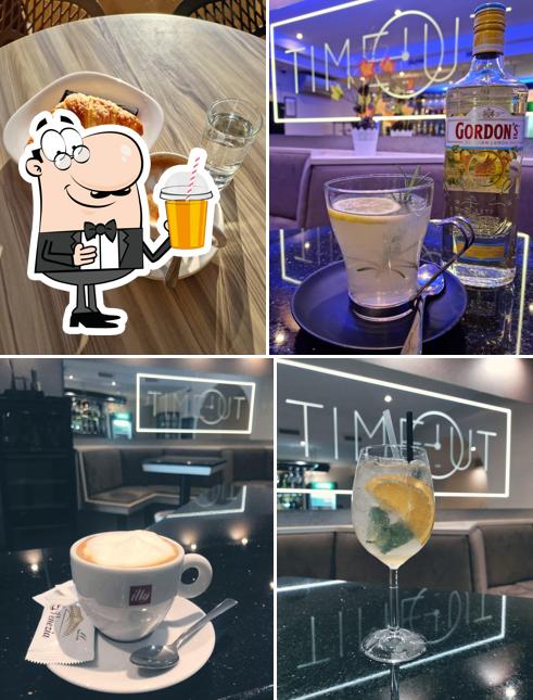 TIME OUT BAR, DIVAČA