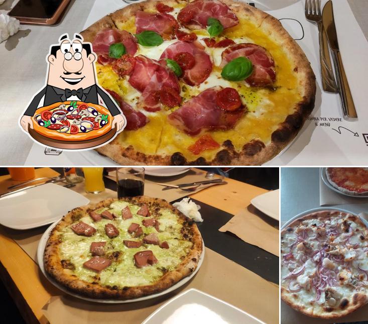 A Pizzeria Rosticceria Bietigheim, puoi prenderti una bella pizza