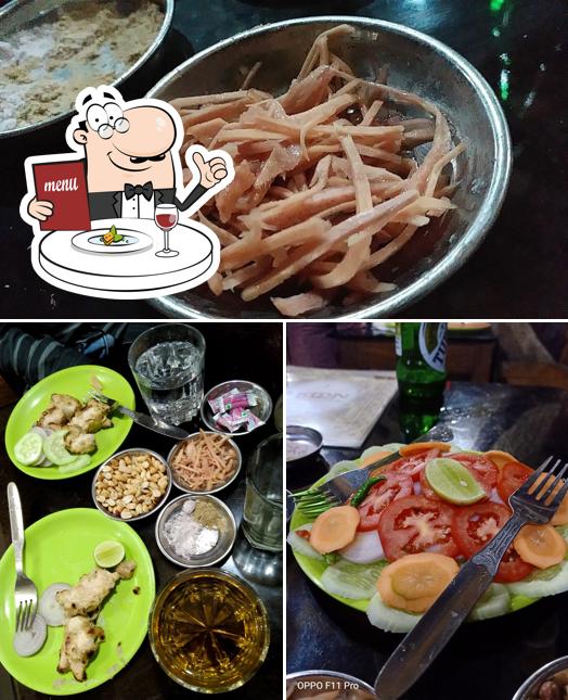 Meals at Moon Restaurant & Bar