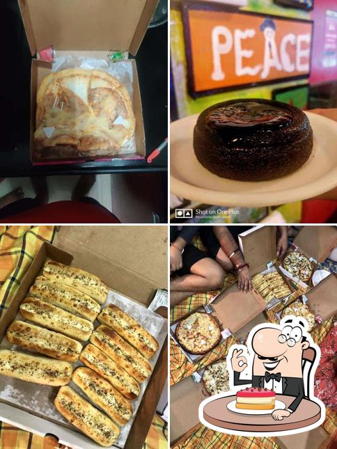 Look at the picture of PizzAah! District