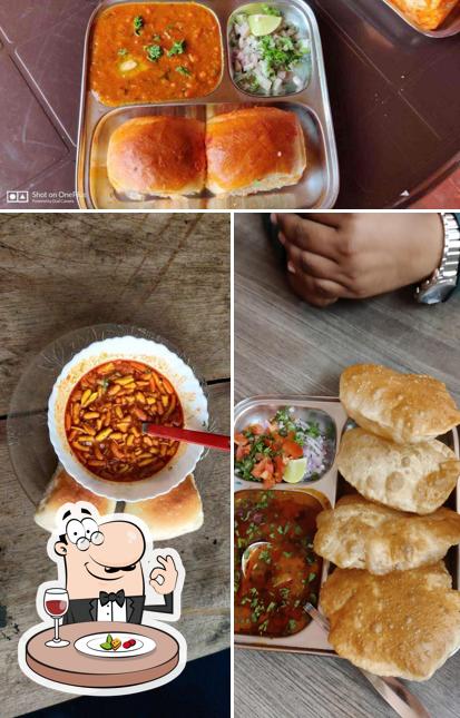 Food at Chhatrapati Hotel & Snacks Center