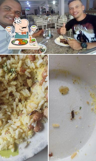 A foto da comida e interior no Espaço 3