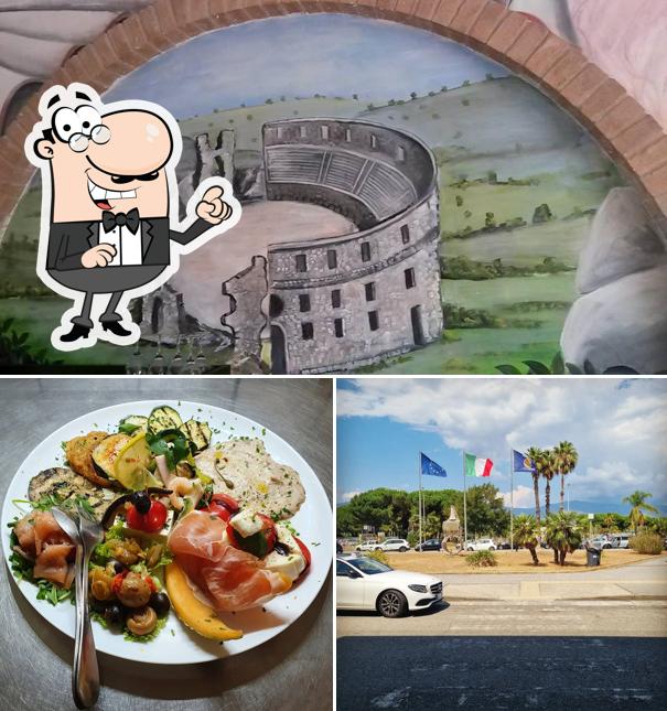 Forum si caratterizza per la esterno e interni