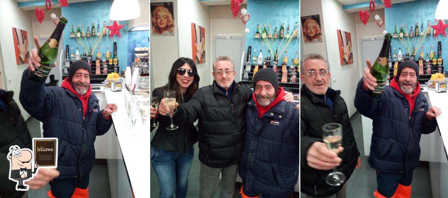 Vedi questa foto di Bar Privilege