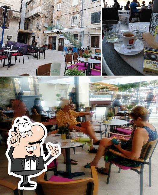 Gli interni di Škor, Riva Svetega Mikule, Komiža