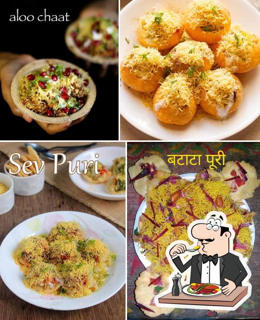 Mumbai Ka Famous Bhel & Batatapuri