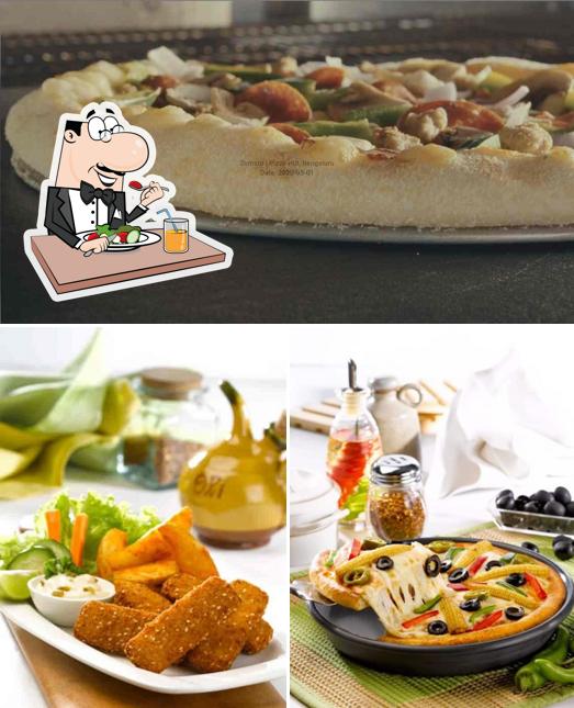 Meals at Pizza Hut Gandhi Bazzar Basavangudi, Bangalore